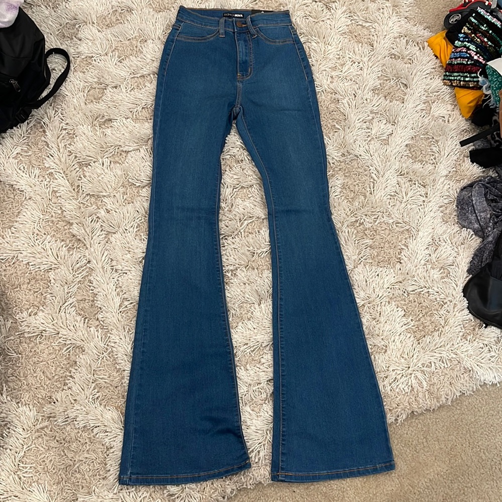 NWT Fashion Nova Deep In My Soul Jeans Medium Blue Wash Size 0
